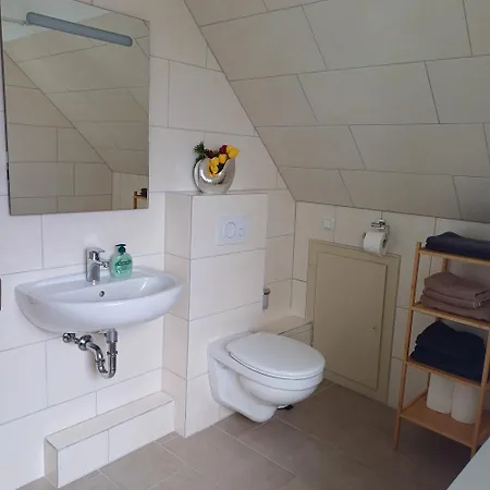 度假居 Mit 4 Schlafzimmer Pansdorf