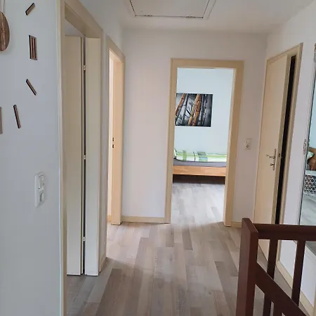 Mit 4 Schlafzimmer * Pansdorf