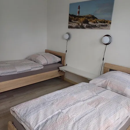 Mit 4 Schlafzimmer Ferienhaus *